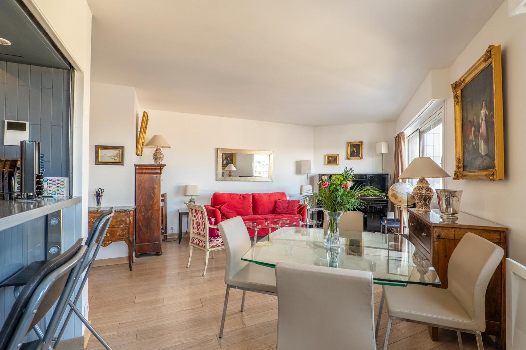 Veeve - Panoramic Views From The 17th Appartement Paris