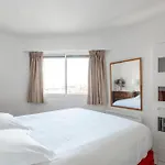 Veeve - Panoramic Views From The 17Th